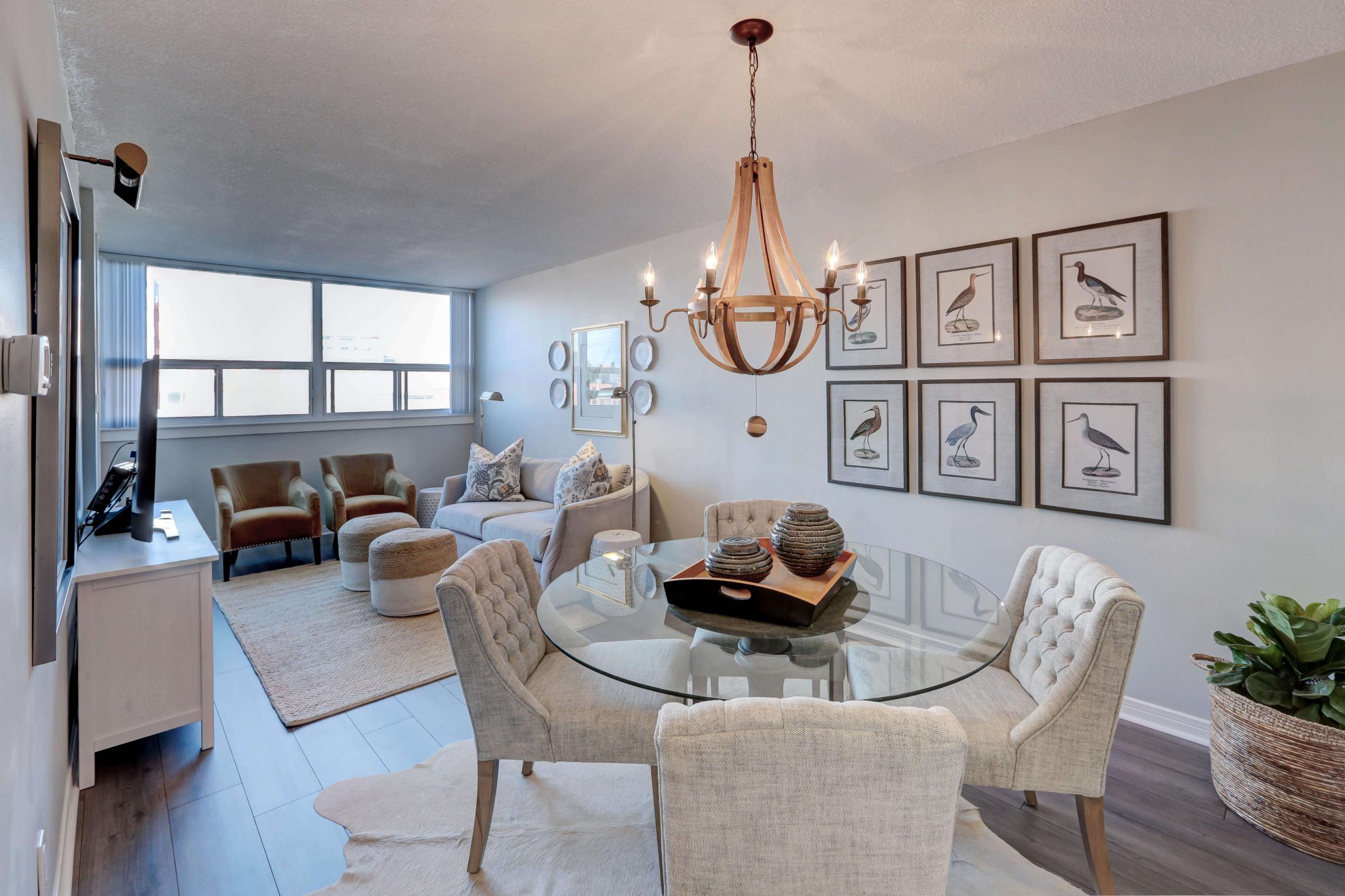 Modern Apartment, Toronto Sean Symington